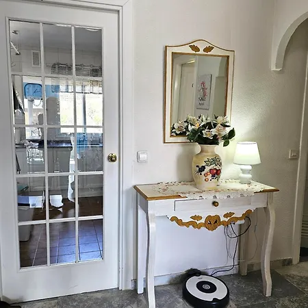 Rymlig Laegenhet Foer 7,8 Persons In Boliches, Fuegirola Apartment