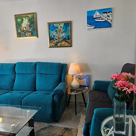 Rymlig Laegenhet Foer 7,8 Persons In Boliches, Fuegirola Apartment Fuengirola